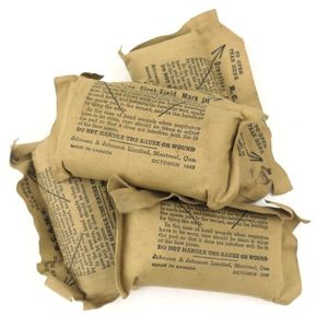 Canadian Mark III First Field Dressing 1943