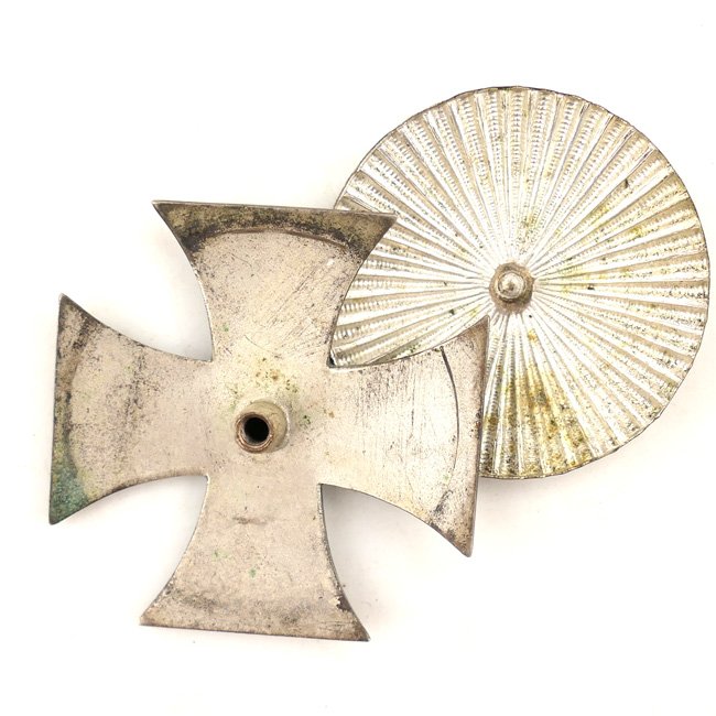 WW1 Iron Cross 1st Class 'Schinkelform' screw-back — image 4