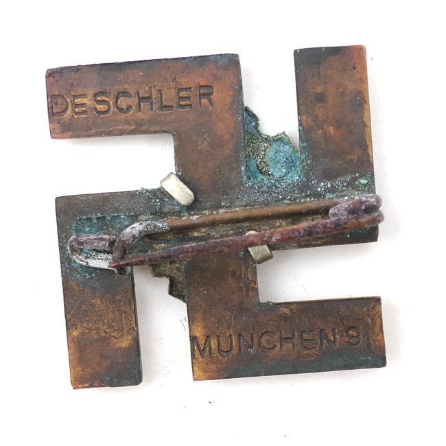 'Saar 1. März 1935' Badge — image 3