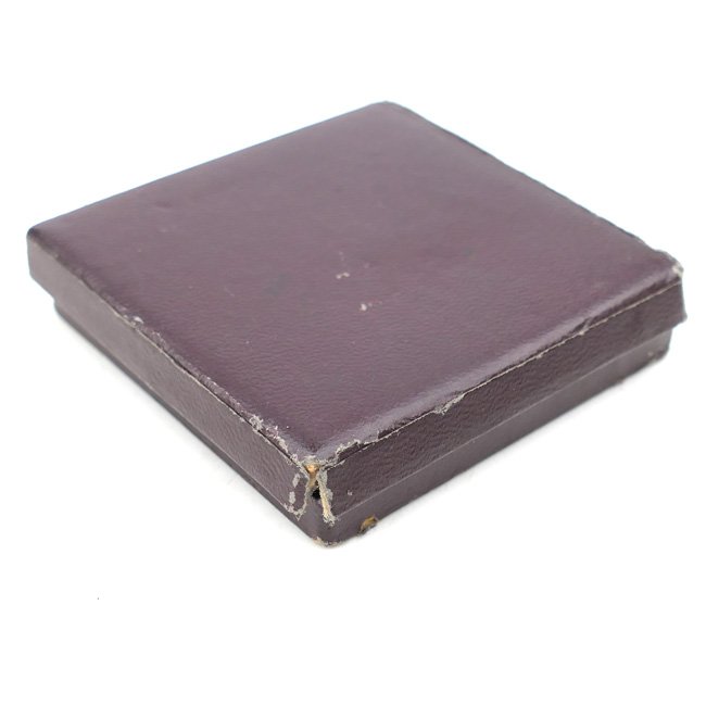 Cased Wound Badge in Silver '65' — image 5