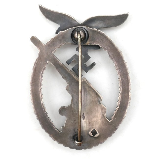 Luftwaffe Flak Artillery War Badge — image 3