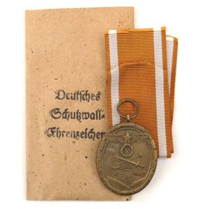 Westwall Medal with Pouch