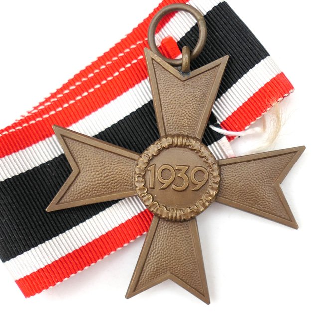 KVK 2nd Class without Swords — image 3