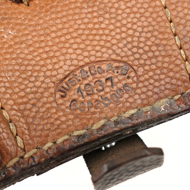 WH (Heer) K98 Ammo Pouch 1937 — image 6