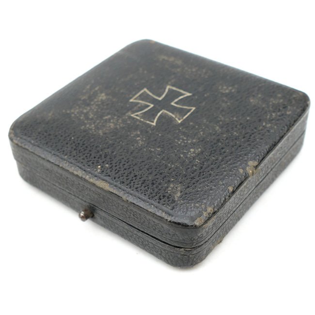 Cased Iron Cross 1st Class 'Meybauer' — image 6