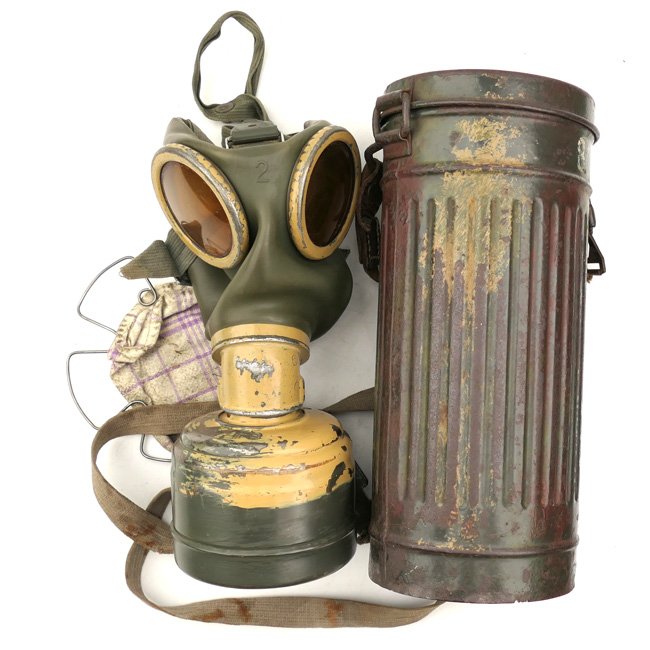 WH (Heer) Gas Mask with Camouflaged Canister — image 13