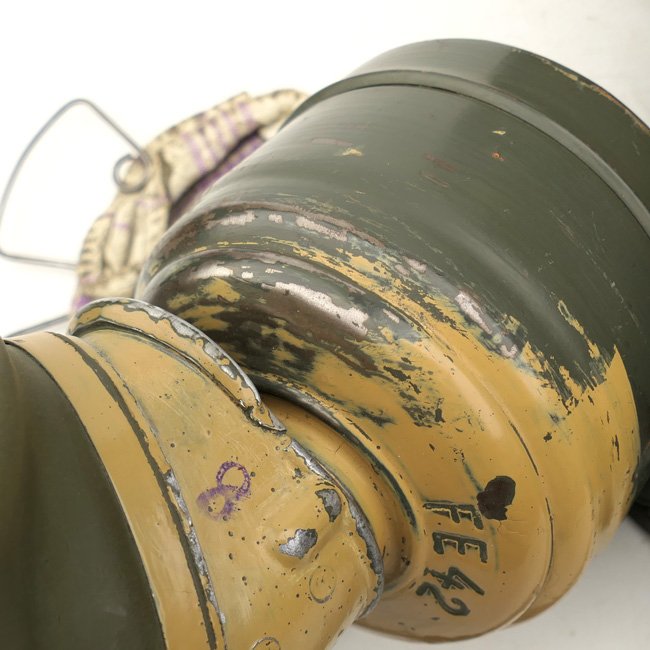 WH (Heer) Gas Mask with Camouflaged Canister — image 16