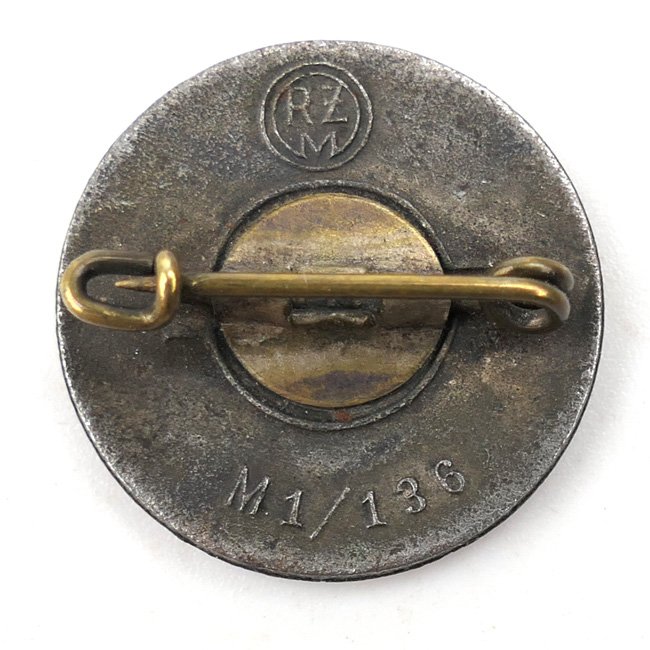 NSDAP Membership Badge 'RZM M1/136' — image 3