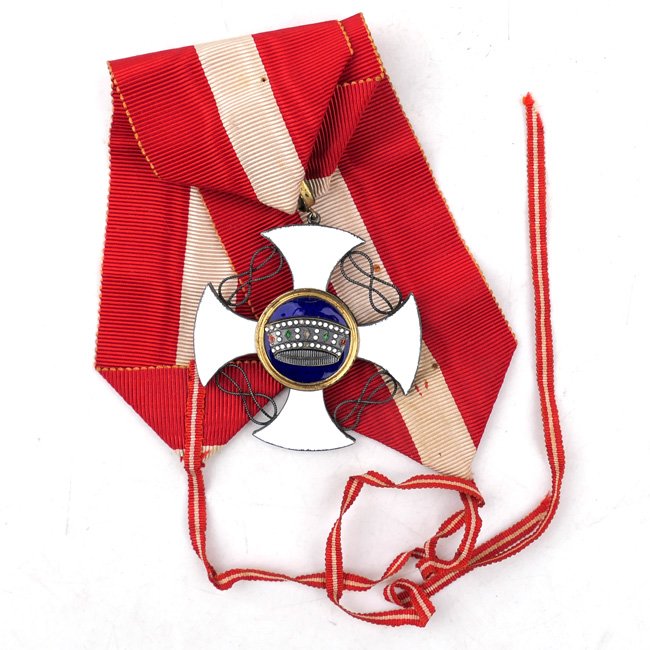 Order of the Crown of Italy from estate of 'Erich Kressmann' — image 3