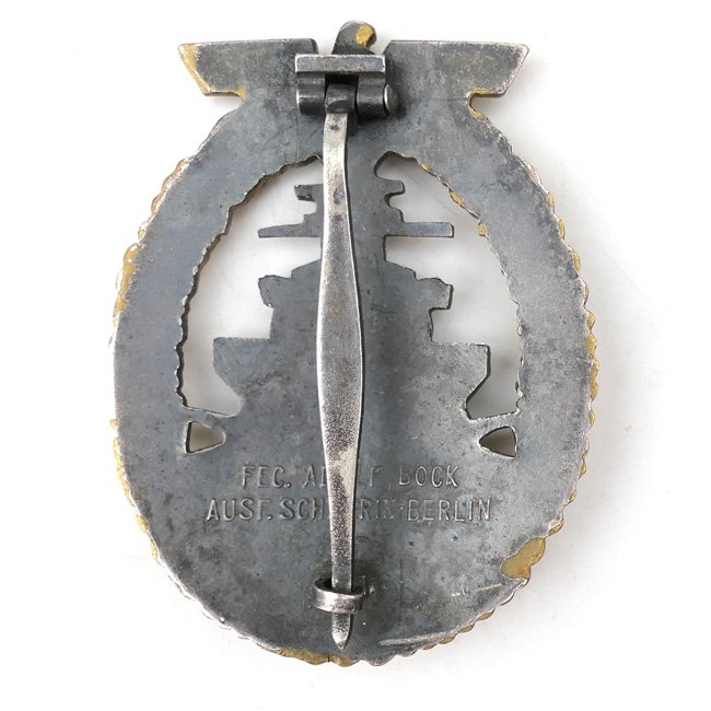 Kriegsmarine High Sea Fleet Badge 'Schwerin' — image 3