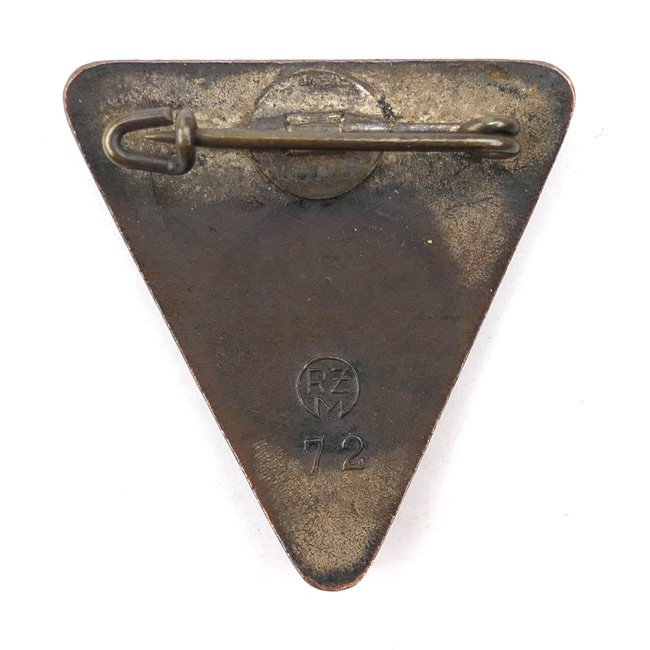 'Nat.Soz.Frauenschaft' Ortsgruppe Members Pin — image 3
