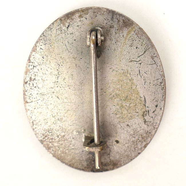 Wound Badge in Silver — image 3