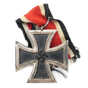 WW2 Iron Cross 2nd Class