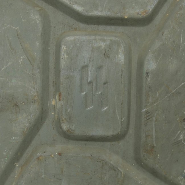 Waffen-SS Jerrycan - Sandrik — image 3