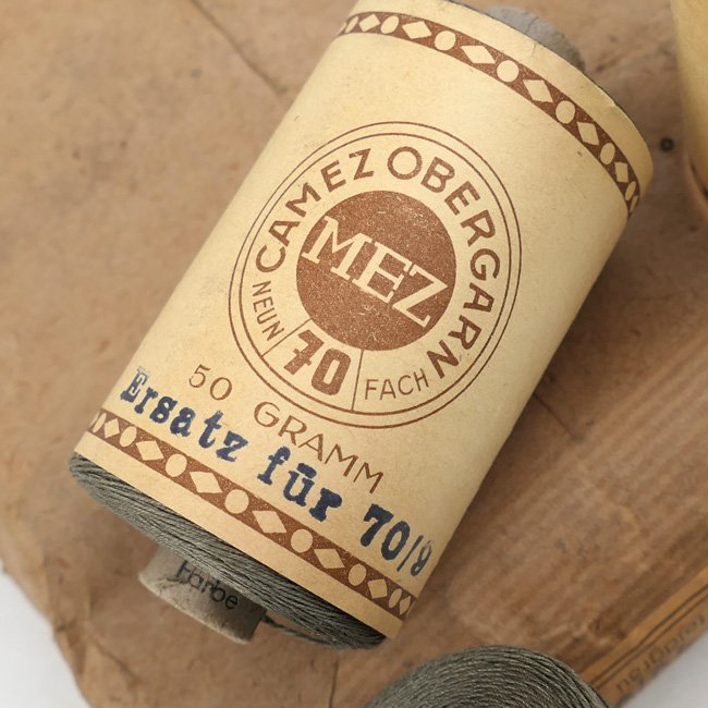 German Sewing Thread 'Feldgrau' — image 3