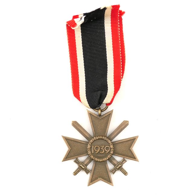 KVK 2nd Class with Swords — image 3