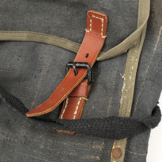 German Horse Gas Mask Carrying Bag — image 2