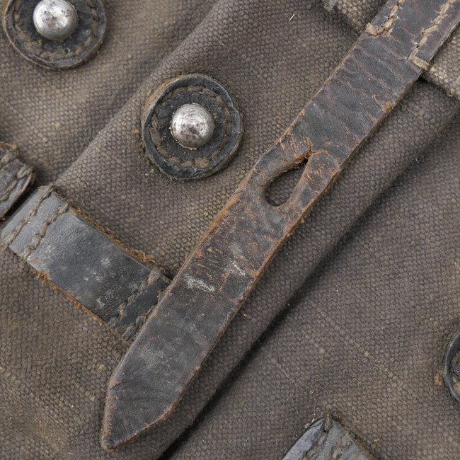 Wehrmacht MP38/40 Magazine Pouch — image 2