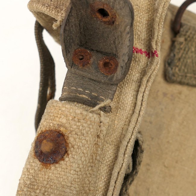Late War German MP44 Magazine Pouch — image 11