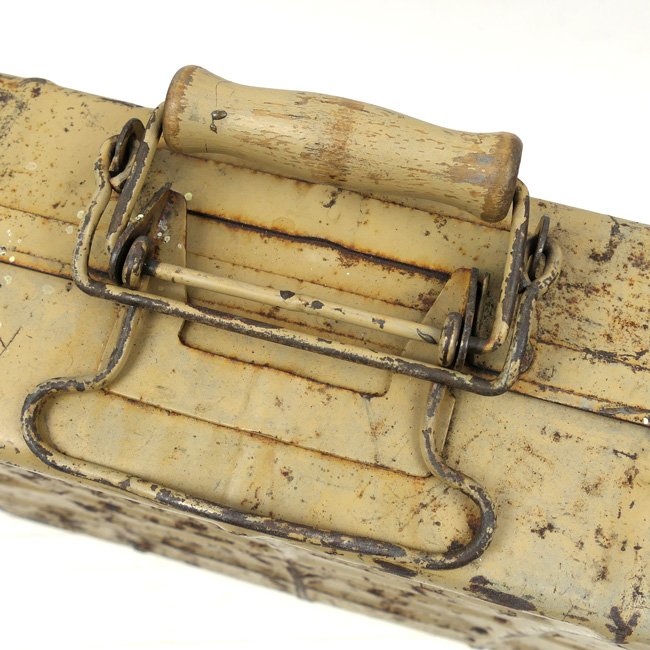 Tan coloured Wehrmacht M24 Stick Grenade Transport Box — image 8