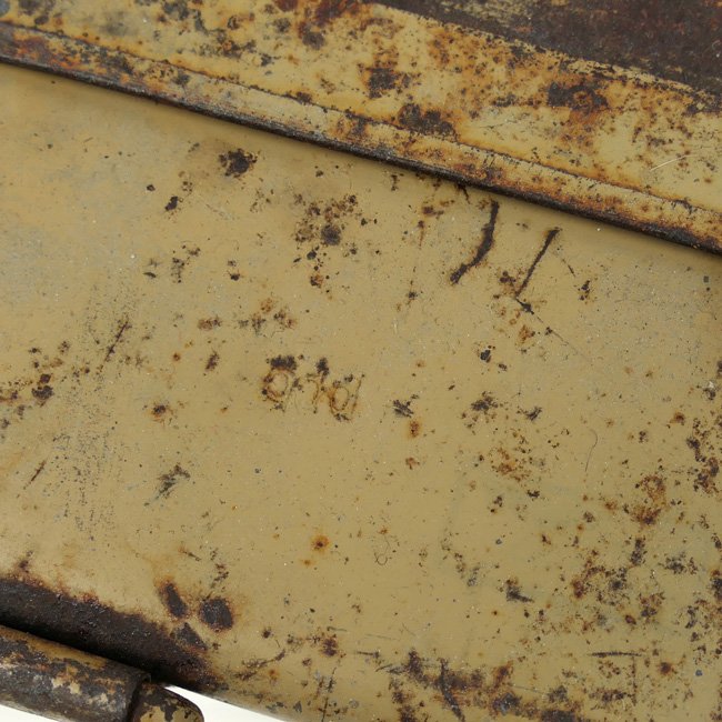 Tan coloured Wehrmacht M24 Stick Grenade Transport Box — image 9