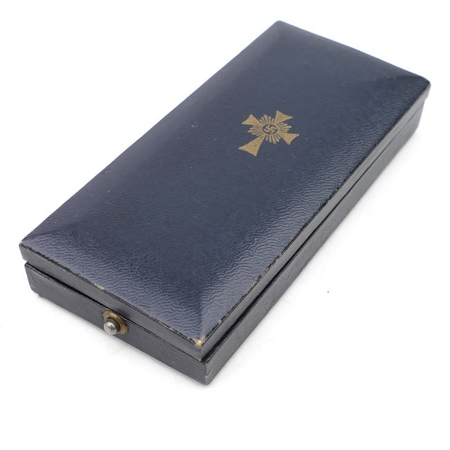 Cased Mother's Cross in Gold — image 5