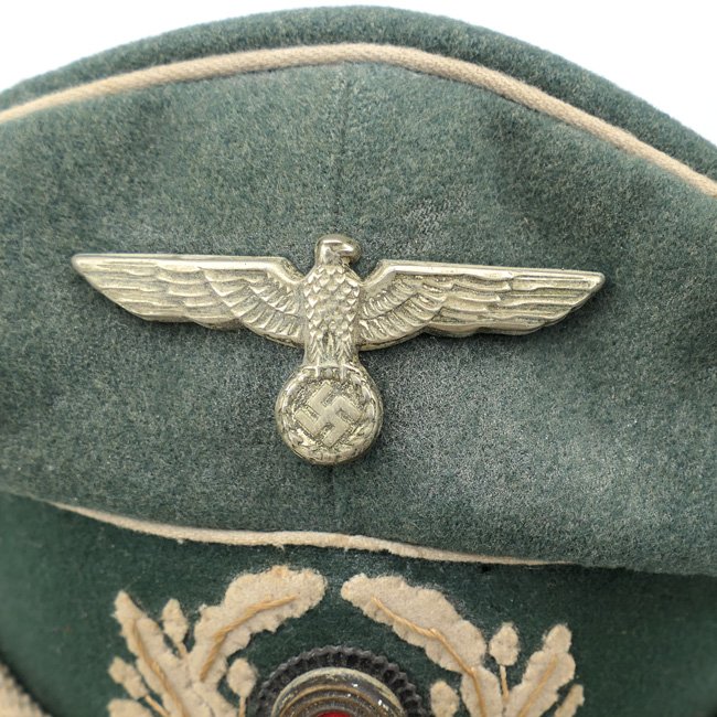 WH (Heer) Infantry Officer's 'Alter Art' Visor Cap — image 4