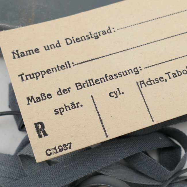 WH 'Masken-Brille' Container with Contents — image 3