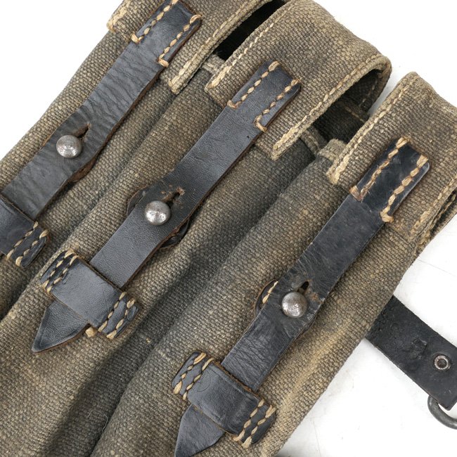 Blue MP38/40 Magazine Pouch 1942 — image 2