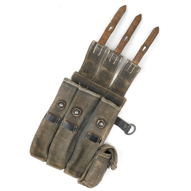 Blue MP38/40 Magazine Pouch 1942 — image 3