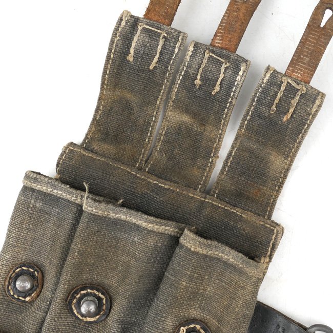Blue MP38/40 Magazine Pouch 1942 — image 4