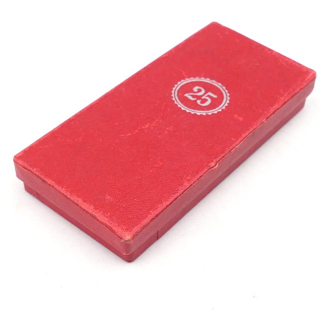 Cased Twenty-five Years Faithful Service Medal — image 4