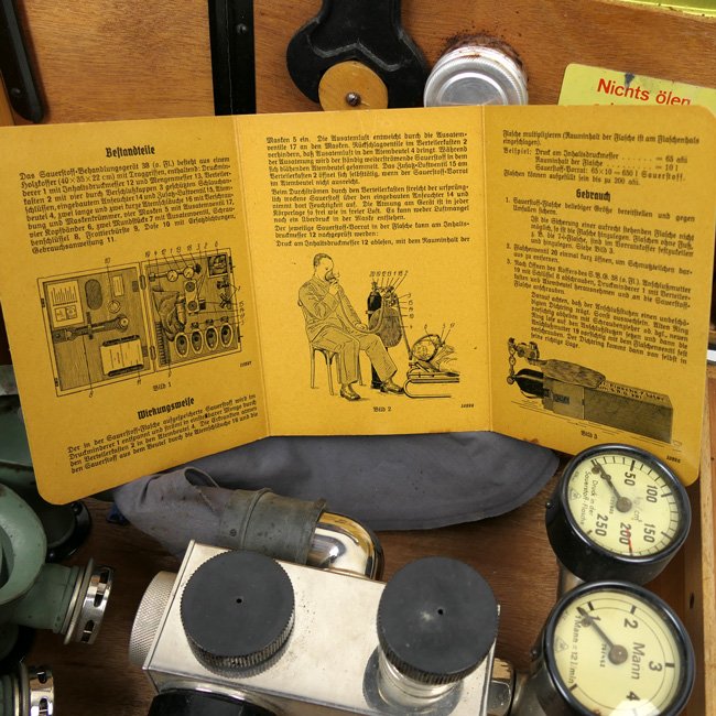 Luftwaffe Oxygen Treatment Device 38 in Box — image 11