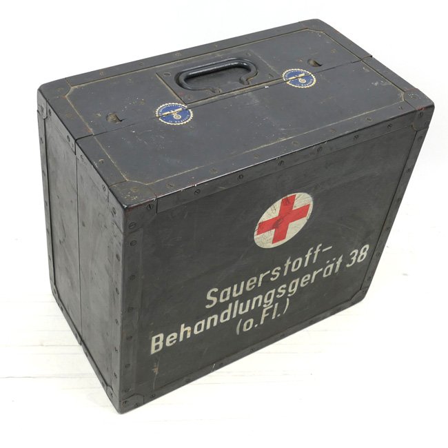 Luftwaffe Oxygen Treatment Device 38 in Box — image 4