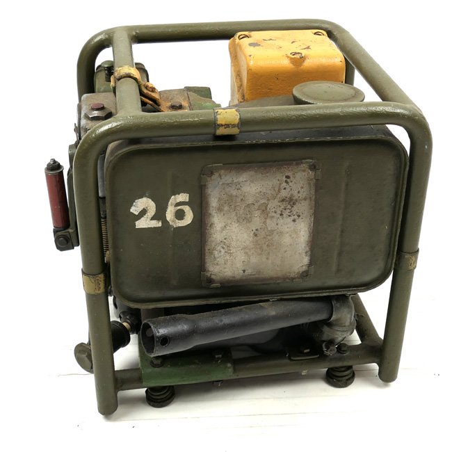 Wehrmacht 'Gl.Erz.400' Power Generator 'Panzerwürfel' — image 15