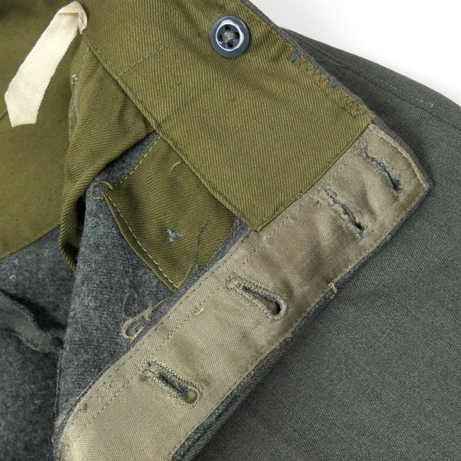 WH (Heer)/Waffen-SS 'Gabardine' M43 Trousers 1944 — image 4