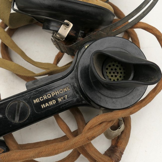 British/Canadian Headphones & Microphone — image 2