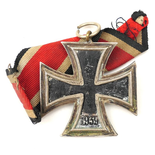Denazified WW2 Iron Cross 2nd Class 'Juncker'
