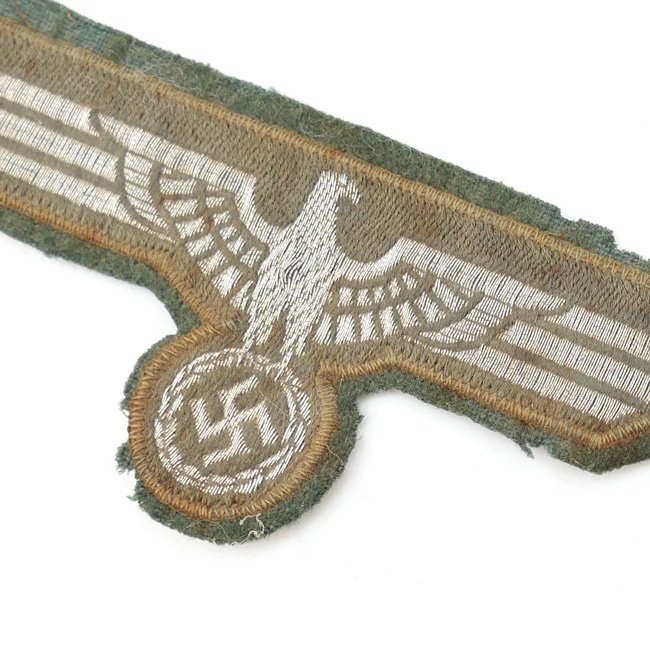 WH (Heer) Flat-Wire Breast Eagle — image 2