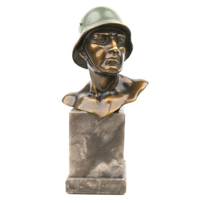 Wehrmacht Soldier Table Bust — image 2