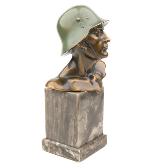 Wehrmacht Soldier Table Bust — image 3