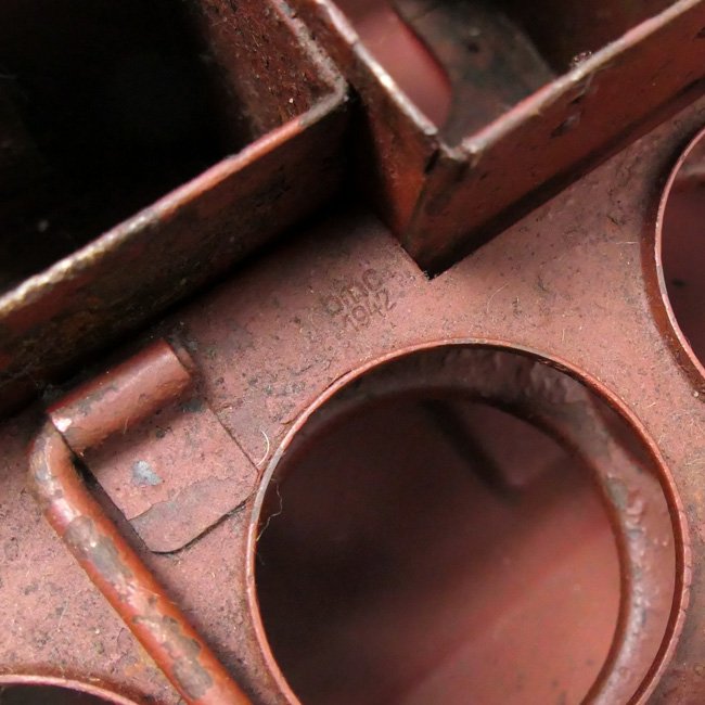 Wehrmacht Egg Grenade Transport Box with Interior Rack — image 6