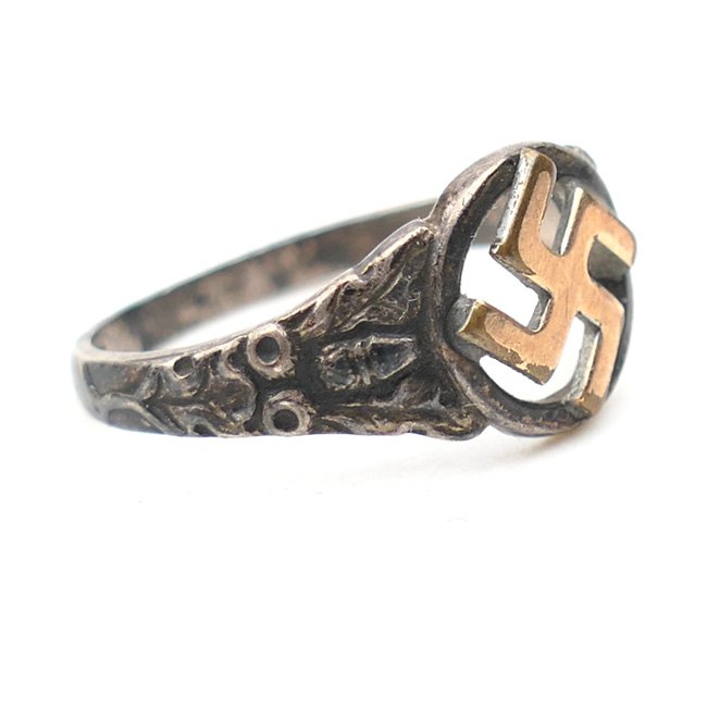 German Patriotic Female Swastika Ring — image 2