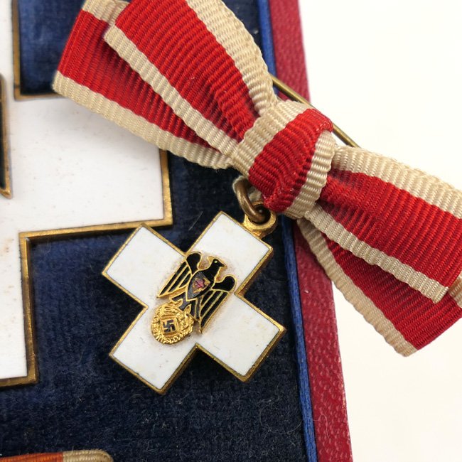 German Red Cross Cross of Honour 2nd Class for Women — image 3