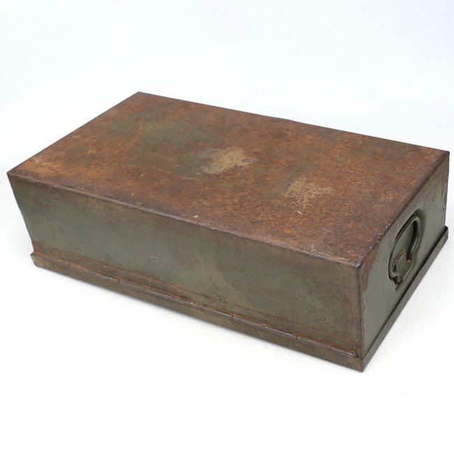 Wehrmacht 'Verbandkasten' — image 8