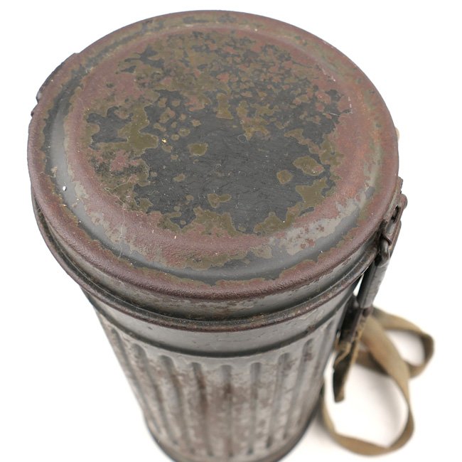 Luftwaffe M38 Gasmask with Canister — image 10