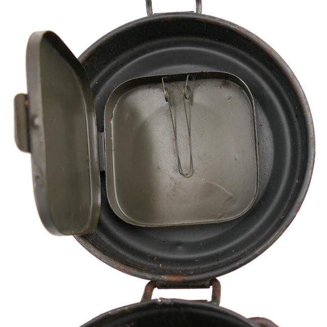 Luftwaffe M38 Gasmask with Canister — image 5