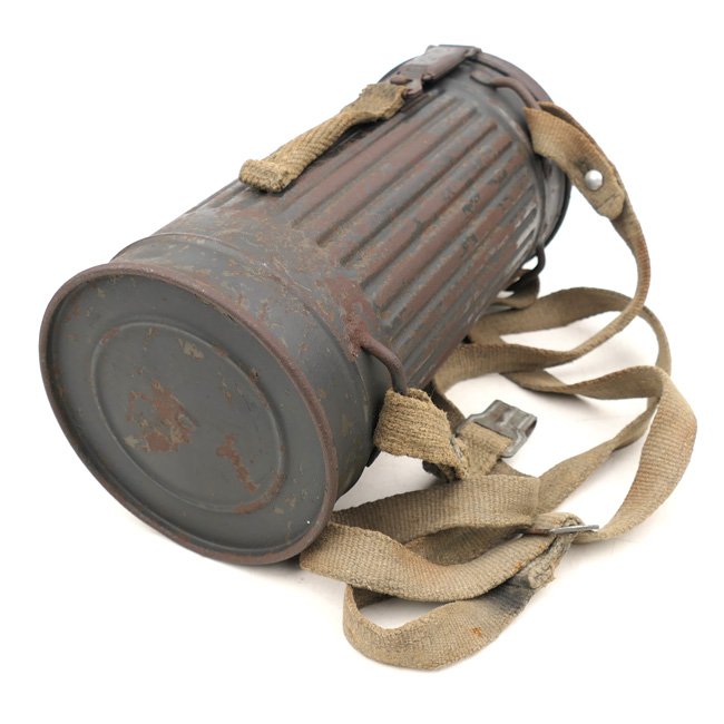 Luftwaffe M38 Gasmask with Canister — image 7