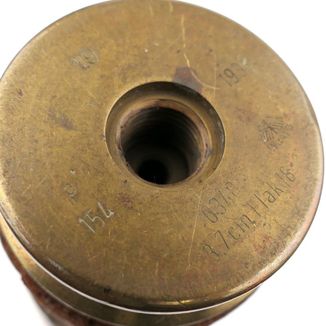German 3.7cm Flak 18 shell case with carton tube — image 5
