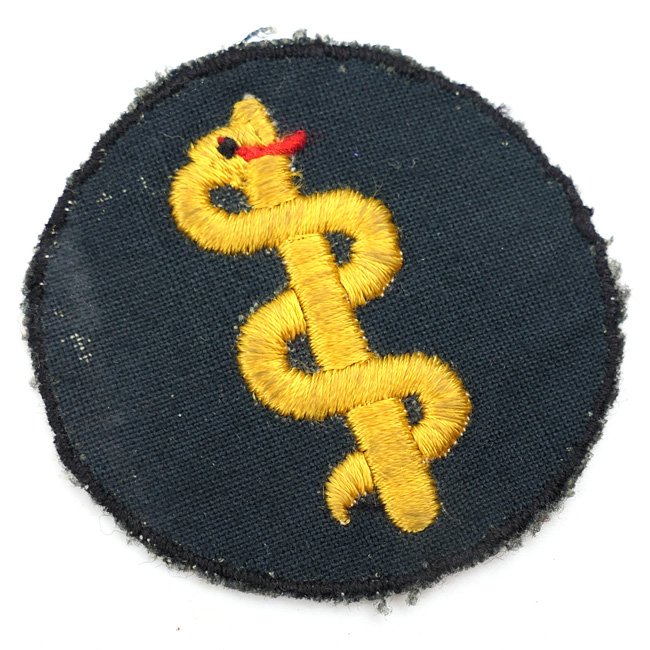 WH (Heer) Medical Personnel's Trade Badge — image 2